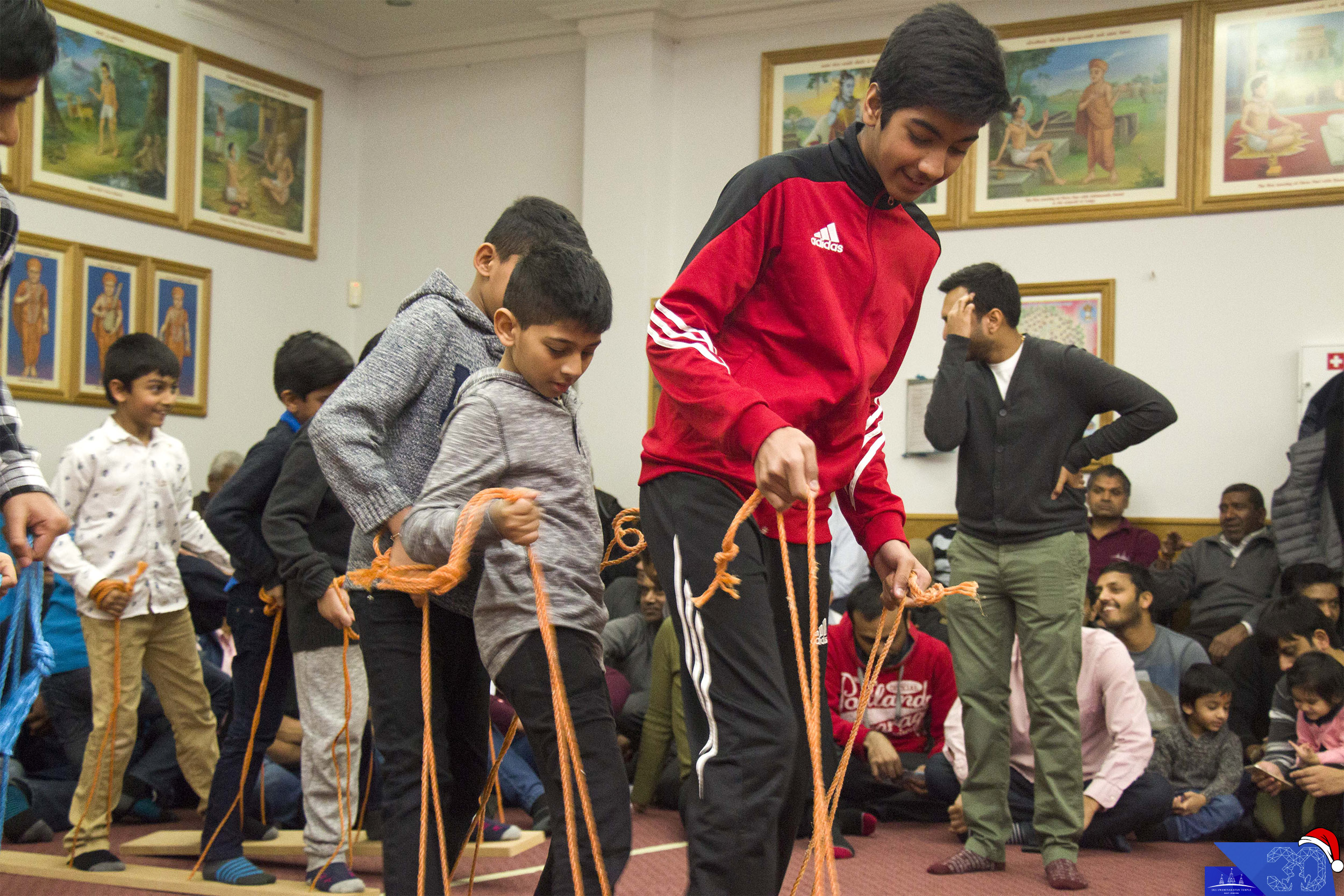 ©1987-2017 SKS Swaminarayan Temple East London